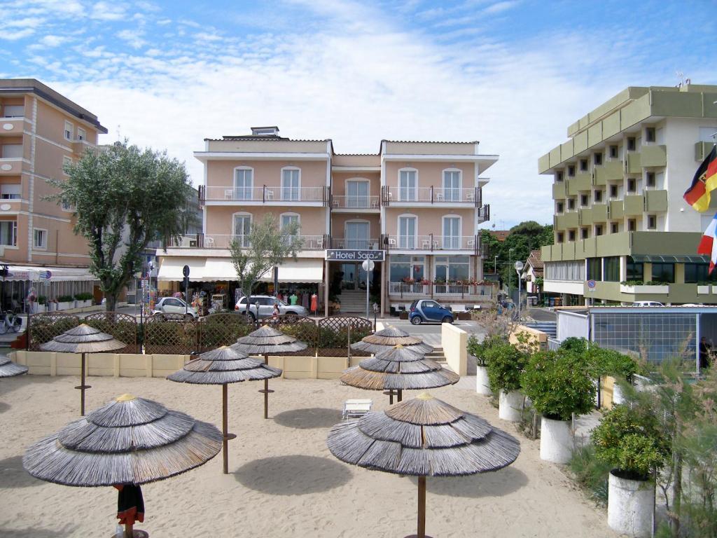 Hotel Sara 3*