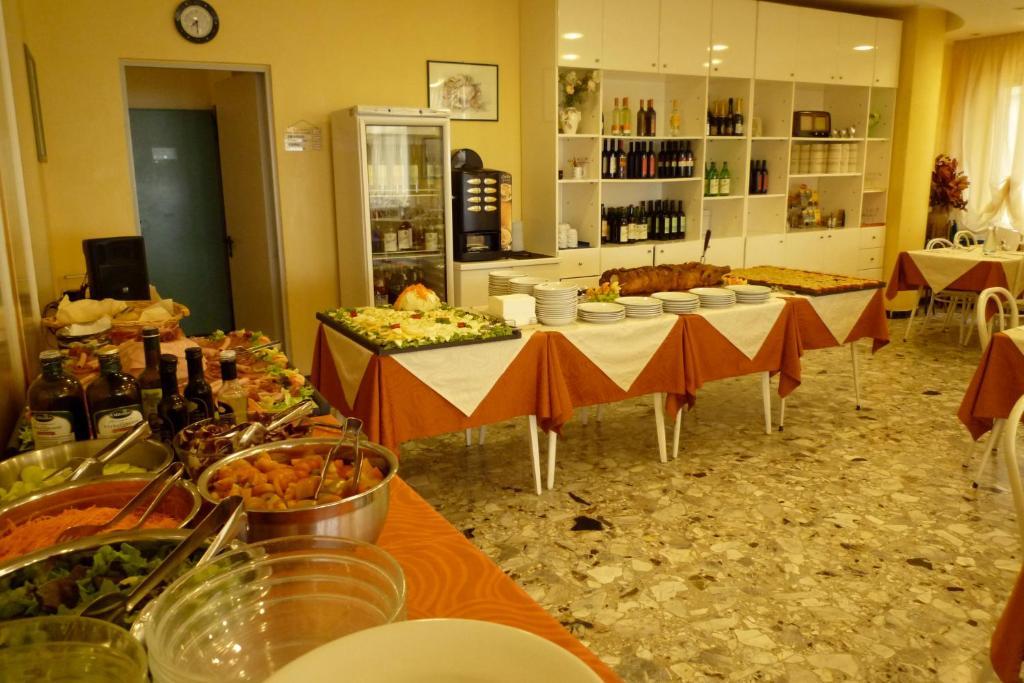 Hotel Sara